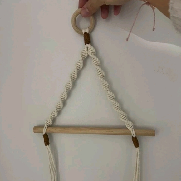 New! Woven Toilet Paper Holder Wall Hanging - Picture 5 of 6